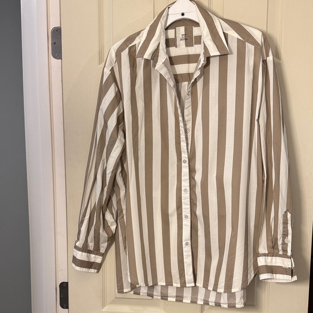 Aerie Women's Brown and White Striped Button Down Shirt